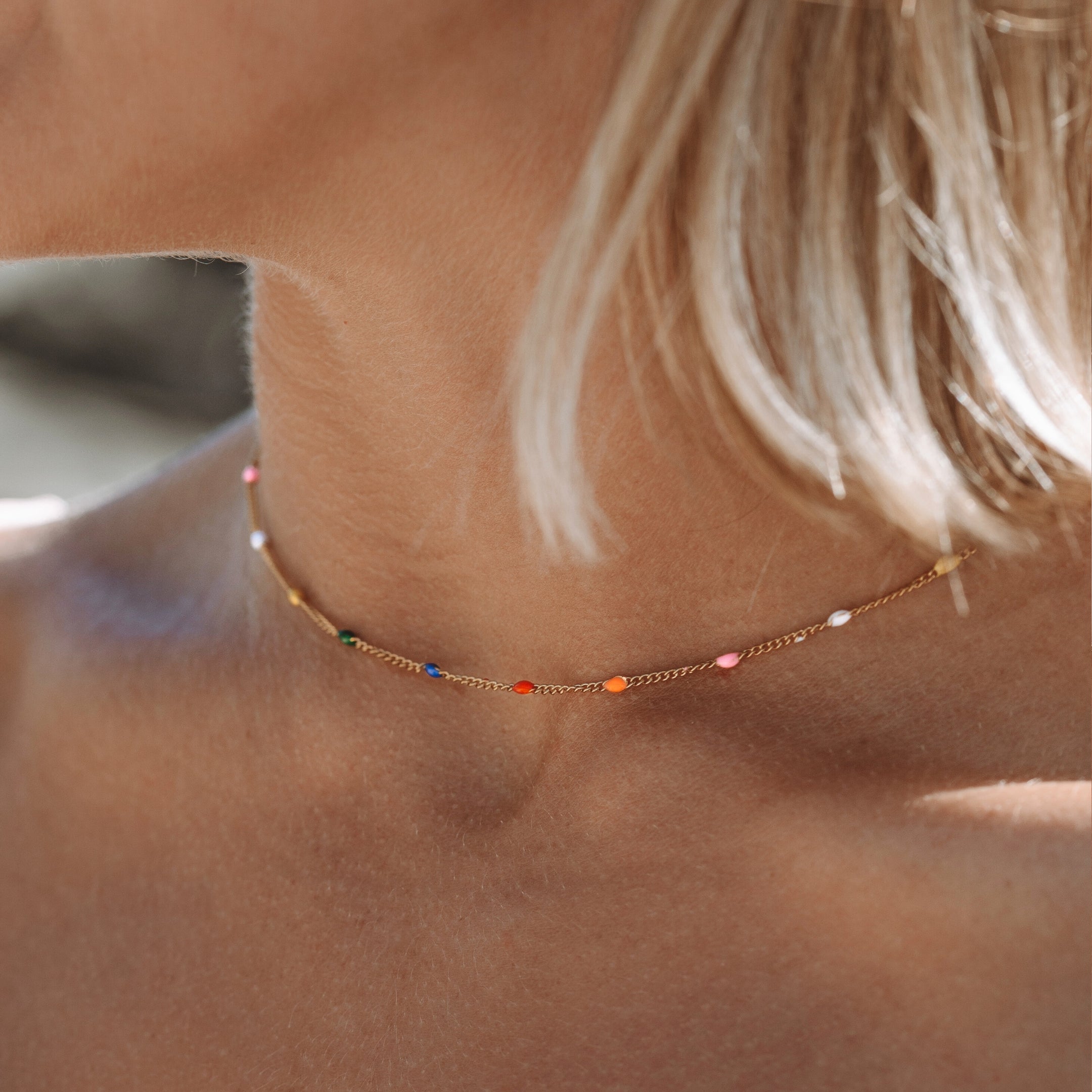 Enamel Choker