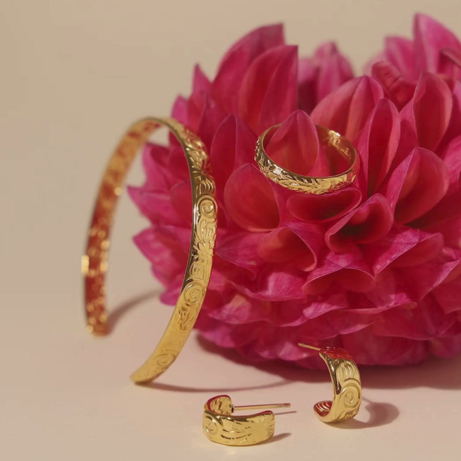 Bloom Ring