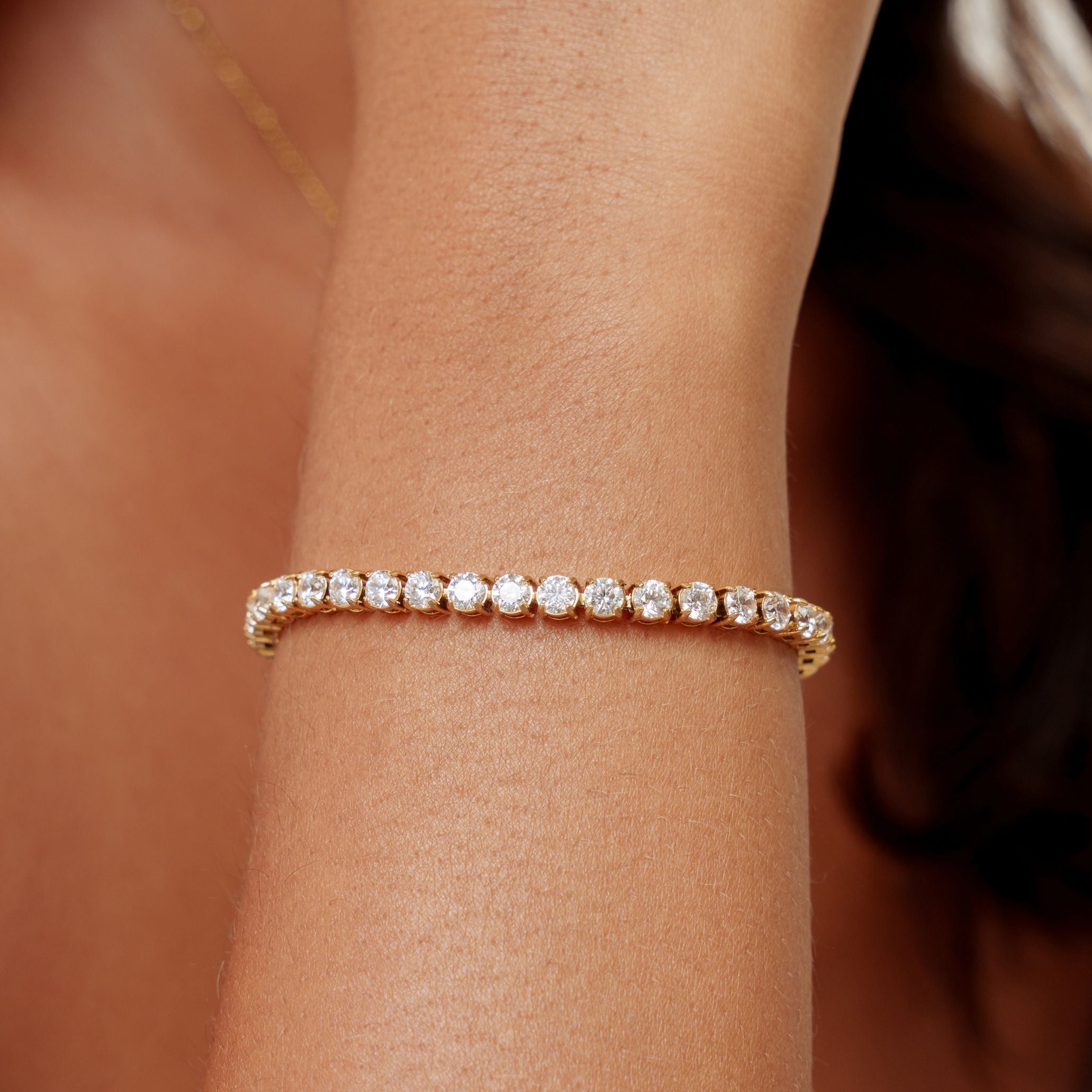Gold Bracelet Sparkle