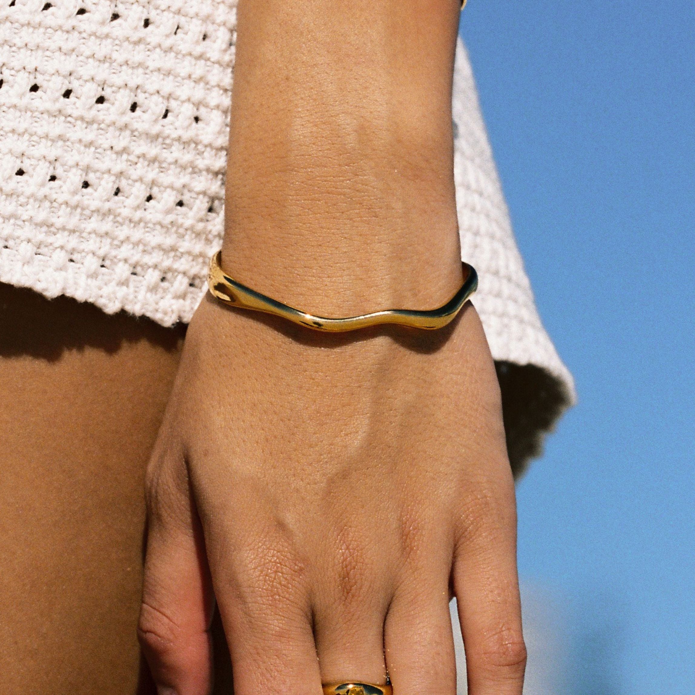 Wave Bangle