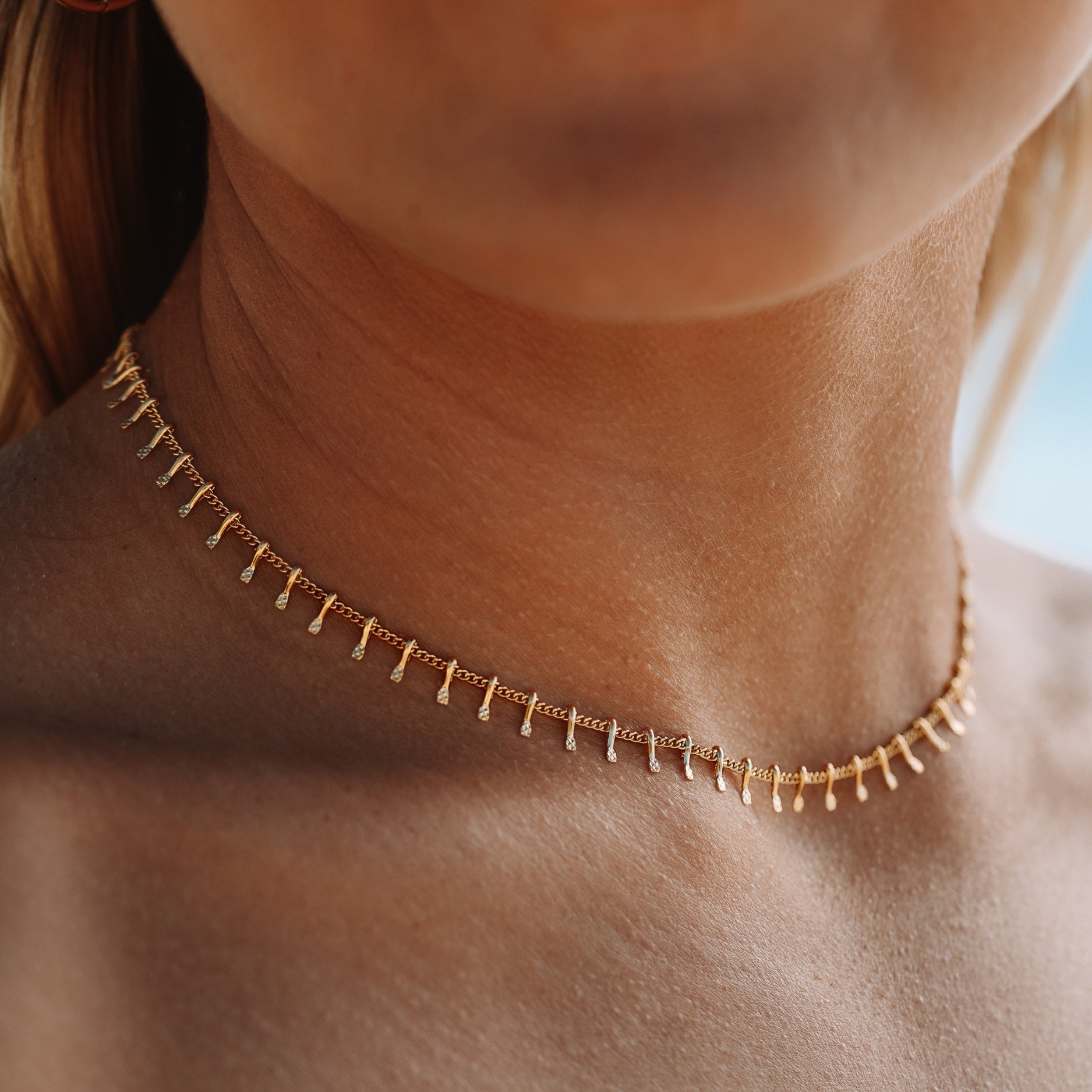 "Antigua" Choker